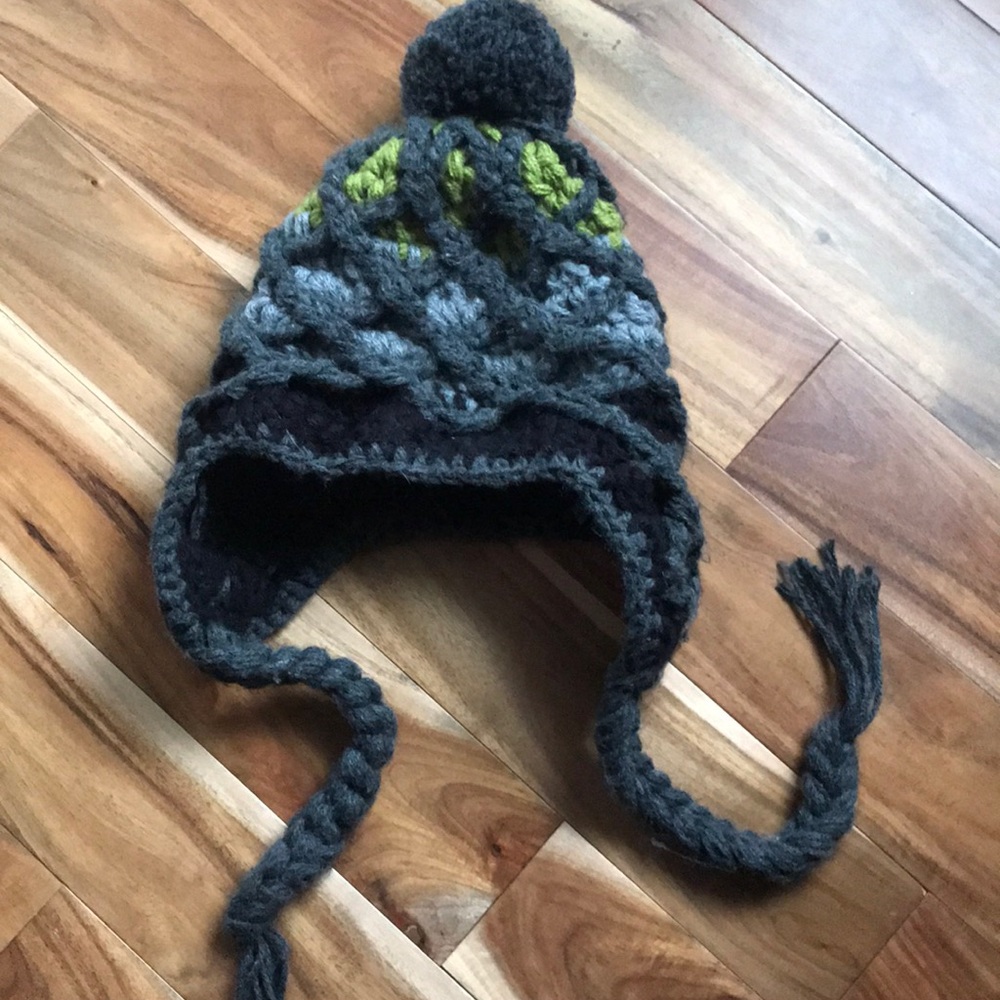 Cute knit hat - Picture 2 of 4